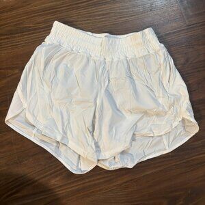 Lululemon Hotty Hot Shorts Size 6 Women’s White Athletic Running Shorts